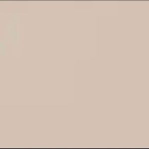 Meet your Posher, Layla